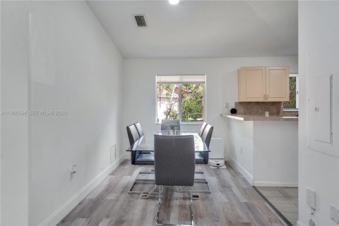 Copropriété à vendre à West Palm Beach, Floride: 3 chambres, 101.45 m2 № 2028487 - photo 12