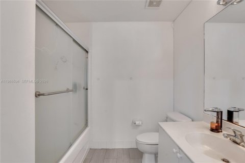 Copropriété à vendre à West Palm Beach, Floride: 3 chambres, 101.45 m2 № 2028487 - photo 22