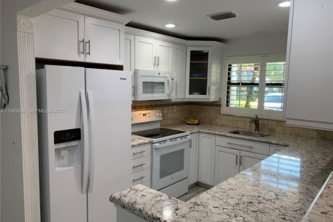 Купить кондоминиум в Стьюарт, Флорида 2 спальни, 105.44м2, № 2006402 - фото 10