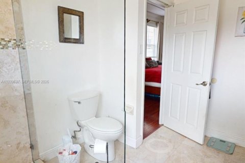 House in Miramar, Florida 4 bedrooms, 194.07 sq.m. № 2001703 - photo 21