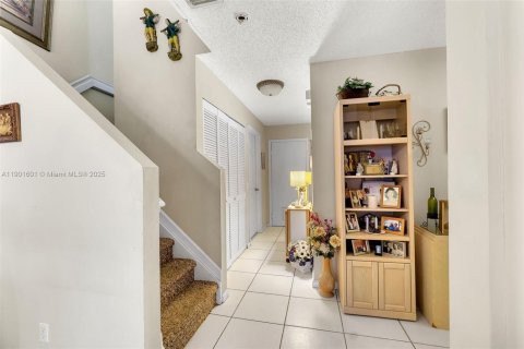 Купить таунхаус в Паркленд, Флорида 4 спальни, 186.36м2, № 1953935 - фото 8