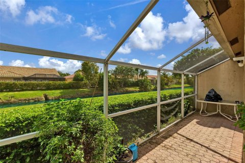 Купить таунхаус в Паркленд, Флорида 4 спальни, 186.36м2, № 1953935 - фото 30