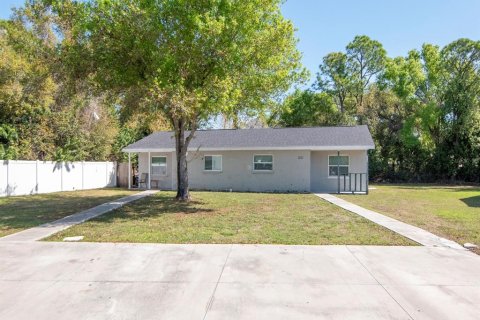 Propiedad comercial en venta en Bradenton, Florida, 6 dormitorios, 189.15 m2 № 2304675 - foto 25