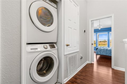 Townhouse in Kissimmee, Florida 3 bedrooms, 133.78 sq.m. № 2150675 - photo 21