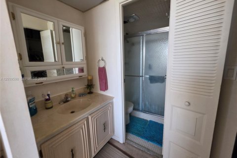 Copropriété à vendre à Lauderhill, Floride: 2 chambres, 98.48 m2 № 2146451 - photo 6