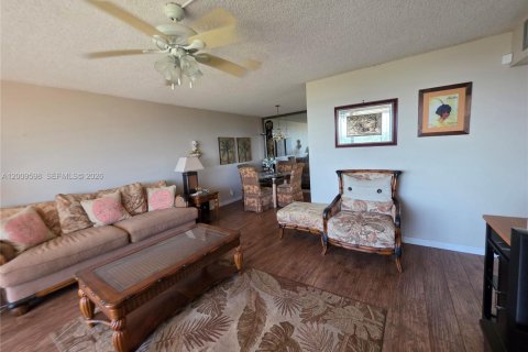 Copropriété à vendre à Lauderhill, Floride: 2 chambres, 98.48 m2 № 2146451 - photo 19