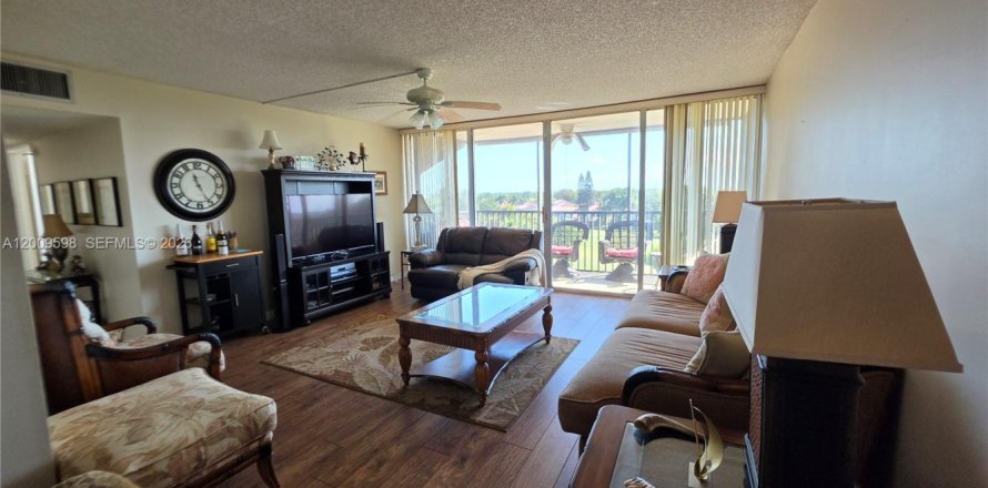 Condo à Lauderhill, Floride, 2 chambres № 2146451