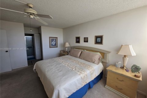 Copropriété à vendre à Lauderhill, Floride: 2 chambres, 98.48 m2 № 2146451 - photo 2