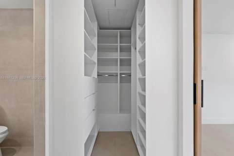 Casa en venta en Coral Springs, Florida, 4 dormitorios, 190.17 m2 № 2032137 - foto 27