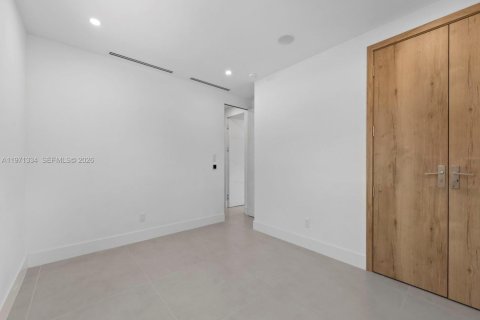 Casa en venta en Coral Springs, Florida, 4 dormitorios, 190.17 m2 № 2032137 - foto 25