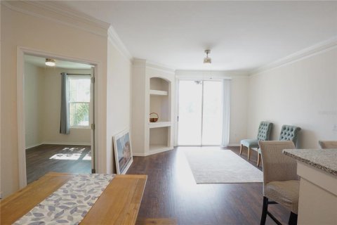 Condo in Sarasota, Florida, 1 bedroom  № 2393794 - photo 7