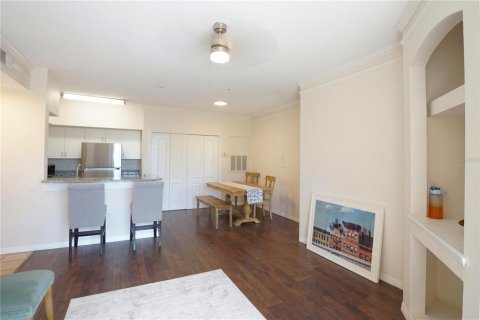 Condo in Sarasota, Florida, 1 bedroom  № 2393794 - photo 6