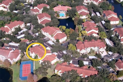 Condo in Sarasota, Florida, 1 bedroom  № 2393794 - photo 2