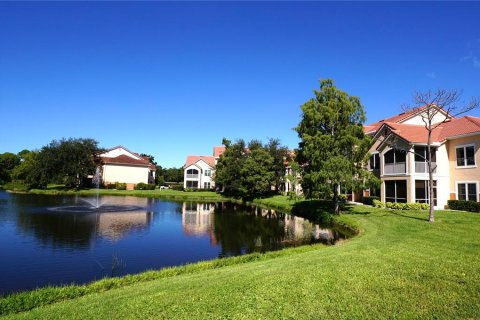 Condo in Sarasota, Florida, 1 bedroom  № 2393794 - photo 18