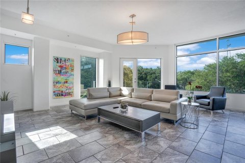 Condominio en alquiler en Orlando, Florida, 3 dormitorios, 186.64 m2 № 1901812 - foto 22