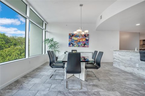 Condominio en alquiler en Orlando, Florida, 3 dormitorios, 186.64 m2 № 1901812 - foto 20