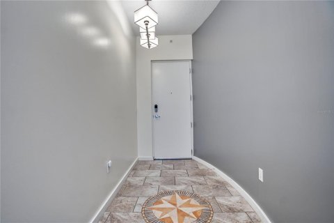 Condominio en alquiler en Orlando, Florida, 3 dormitorios, 186.64 m2 № 1901812 - foto 6