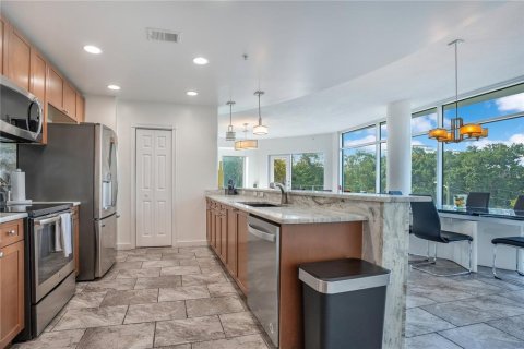 Condominio en alquiler en Orlando, Florida, 3 dormitorios, 186.64 m2 № 1901812 - foto 11
