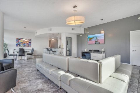Condominio en alquiler en Orlando, Florida, 3 dormitorios, 186.64 m2 № 1901812 - foto 27