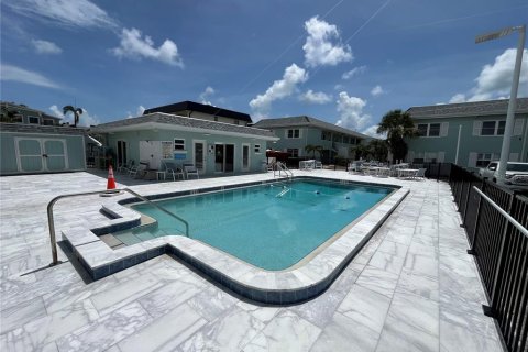 Copropriété à vendre à Bradenton Beach, Floride: 2 chambres, 73.76 m2 № 1820510 - photo 6