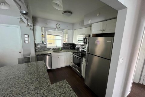 Copropriété à vendre à Bradenton Beach, Floride: 2 chambres, 73.76 m2 № 1820510 - photo 10