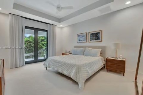 Снять в аренду виллу или дом в Бока-Ратон, Флорида 4 спальни, 245.73м2, № 2058502 - фото 16