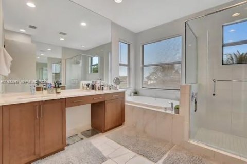 Снять в аренду виллу или дом в Бока-Ратон, Флорида 4 спальни, 245.73м2, № 2058502 - фото 26