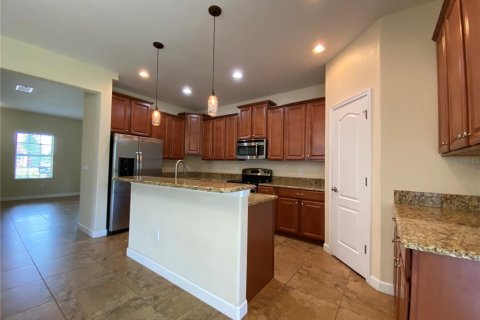 House in Winter Garden, Florida 5 bedrooms, 306.3 sq.m. № 2378047 - photo 7
