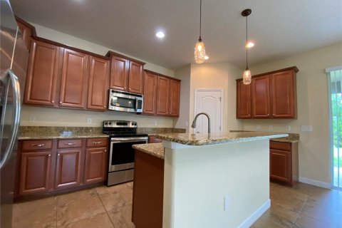 House in Winter Garden, Florida 5 bedrooms, 306.3 sq.m. № 2378047 - photo 5
