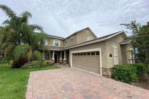 House in Winter Garden, Florida 5 bedrooms, 306.3 sq.m. № 2378047