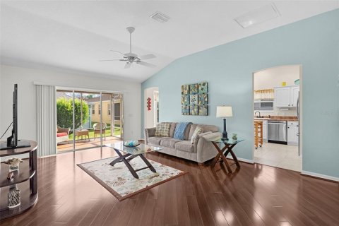 Casa en venta en The Villages, Florida, 3 dormitorios, 138.24 m2 № 1914934 - foto 4