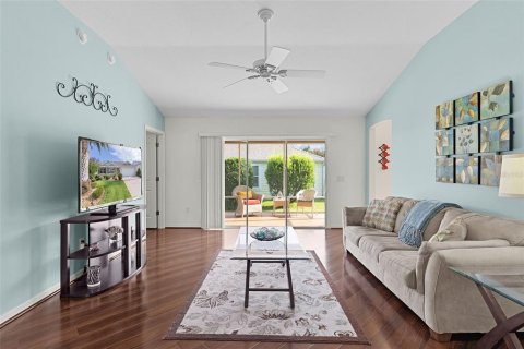 Casa en venta en The Villages, Florida, 3 dormitorios, 138.24 m2 № 1914934 - foto 3