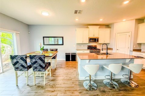 Casa en venta en Davenport, Florida, 4 dormitorios, 179.86 m2 № 1824364 - foto 9