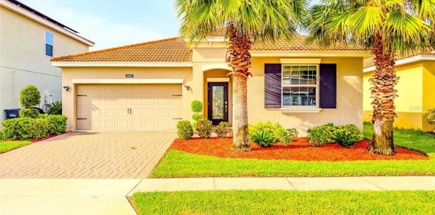 Casa en Davenport, Florida 4 dormitorios, 179.86 m2 № 1824364