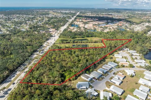 Terreno en venta en Englewood, Florida № 2103659 - foto 11