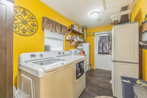 Casa en venta en Plant City, Florida, 3 dormitorios, 151.24 m2 № 1816567 - foto 19