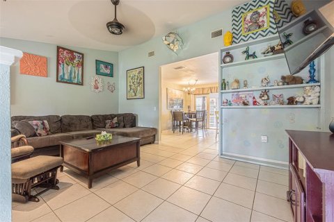 Casa en venta en Plant City, Florida, 3 dormitorios, 151.24 m2 № 1816567 - foto 14