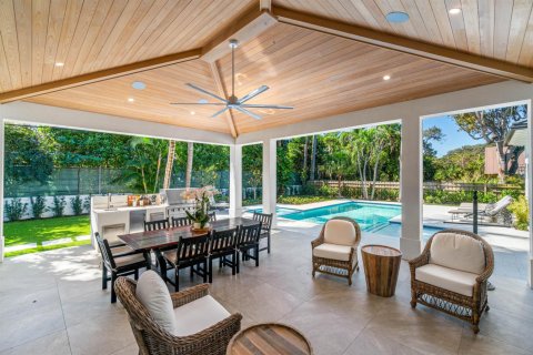 House in Delray Beach, Florida 4 bedrooms, 338.16 sq.m. № 2158354 - photo 3