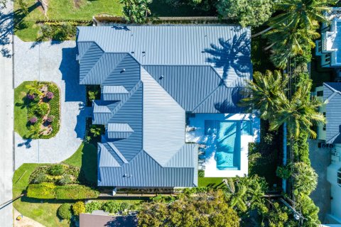 House in Delray Beach, Florida 4 bedrooms, 338.16 sq.m. № 2158354 - photo 6