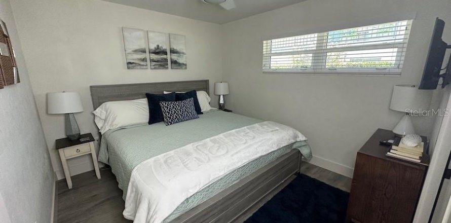 Apartment in Sarasota, Florida 1 bedroom, 41.81 sq.m. № 2232071