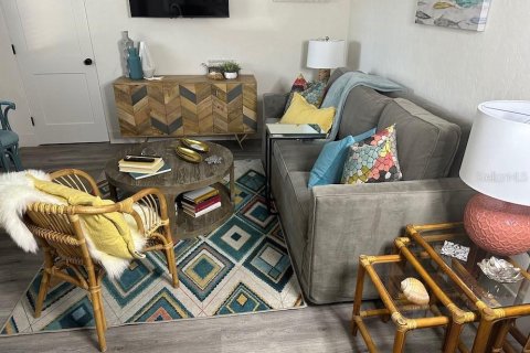 Apartment in Sarasota, Florida 1 bedroom, 41.81 sq.m. № 2232071 - photo 7