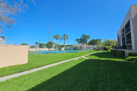 Condominio en alquiler en Miami, Florida, 2 dormitorios, 86.12 m2 № 2023477 - foto 22