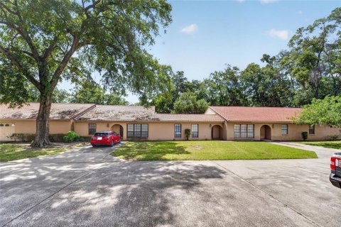 Villa ou maison à Ocala, Floride 5 chambres, 218.41 m2 № 2341518
