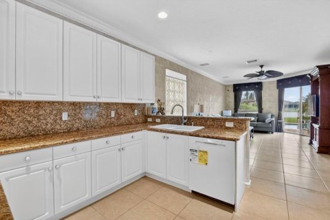Casa en alquiler en Delray Beach, Florida, 4 dormitorios, 266.72 m2 № 2077749 - foto 26