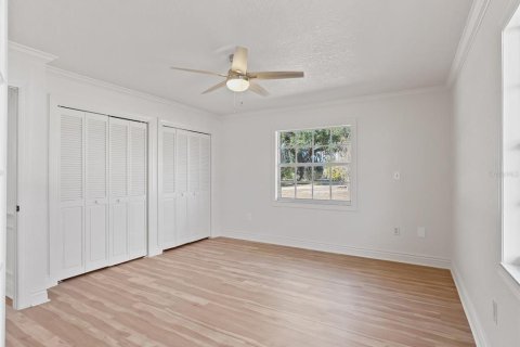House in Summerfield, Florida 3 bedrooms, 188.13 sq.m. № 2237815 - photo 18