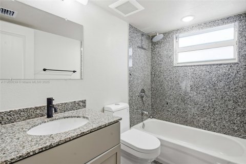 Apartamento en alquiler en North Miami, Florida, 1 dormitorio, 54.72 m2 № 1951970 - foto 9