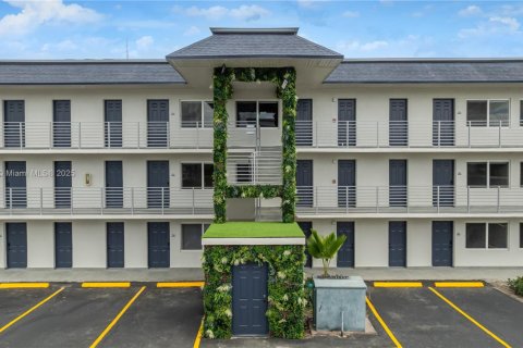 Apartamento en alquiler en North Miami, Florida, 1 dormitorio, 54.72 m2 № 1951970 - foto 13
