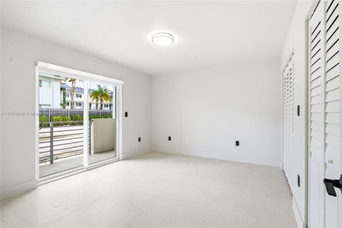 Apartamento en alquiler en North Miami, Florida, 1 dormitorio, 54.72 m2 № 1951970 - foto 10