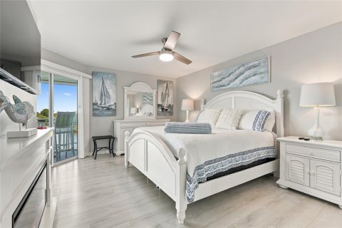 Copropriété à vendre à Englewood, Floride: 2 chambres, 101.54 m2 № 2435128 - photo 12