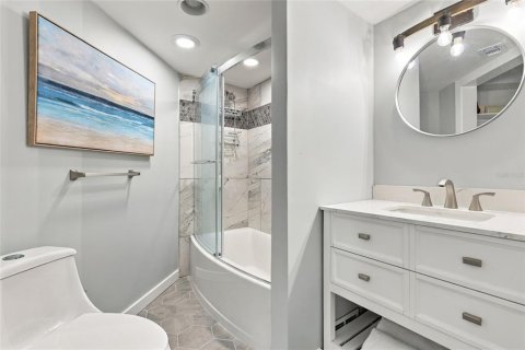 Copropriété à vendre à Englewood, Floride: 2 chambres, 101.54 m2 № 2435128 - photo 11